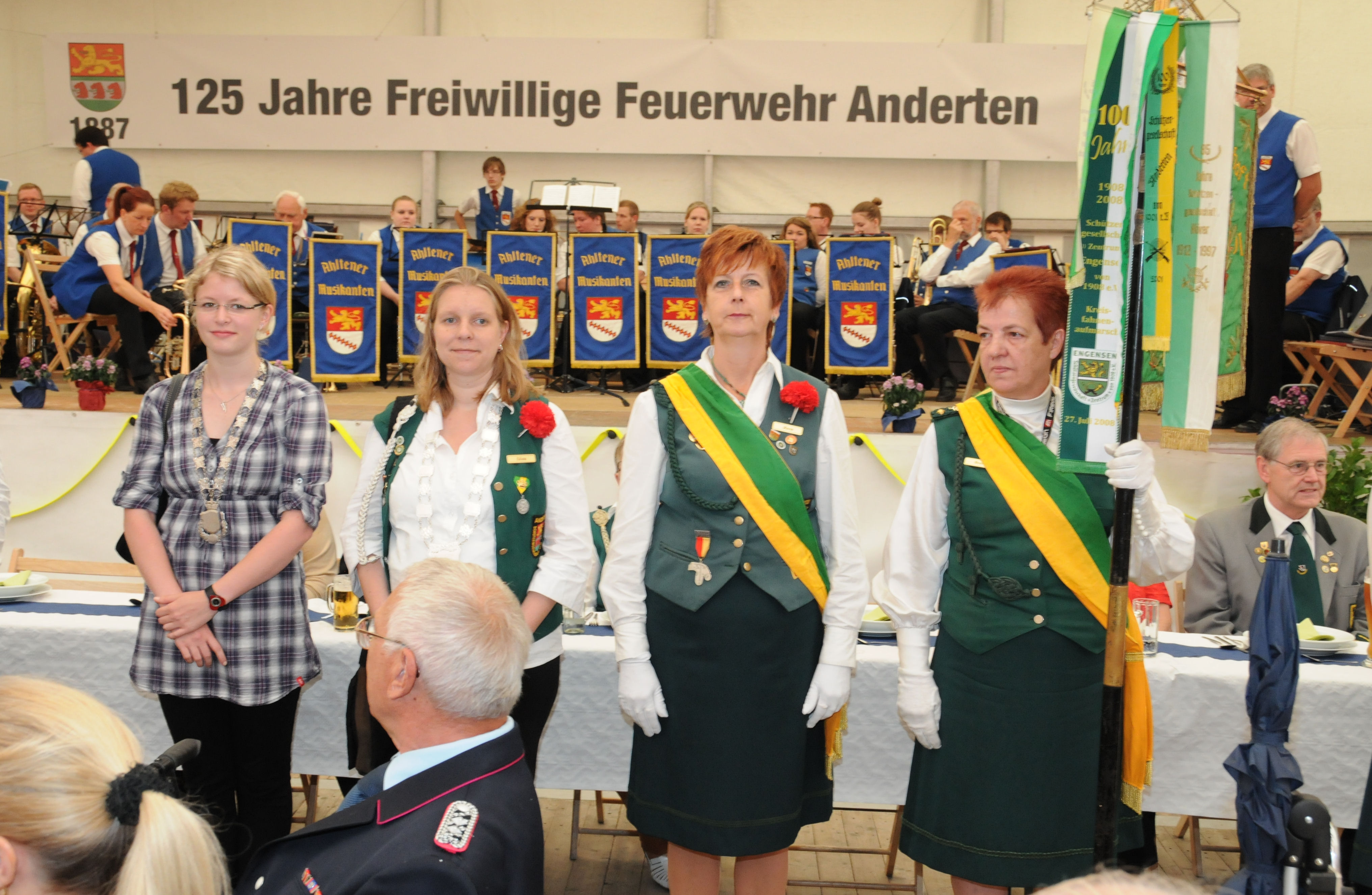 fsvf-20120715_005_volks-_u._schuetzenkoenigin.jpg